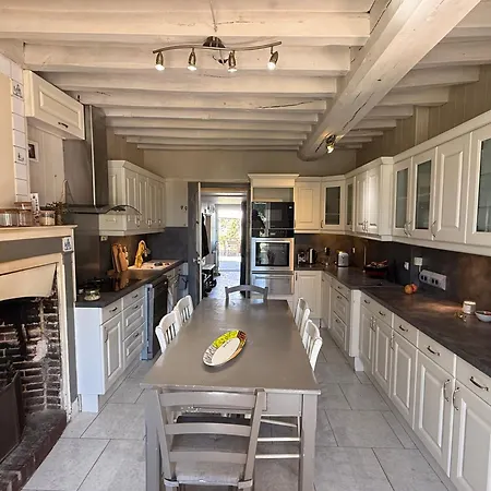 Ch Kingsize Avec Vue Sur Le Perche Bed and Breakfast Tourouvre au Perche