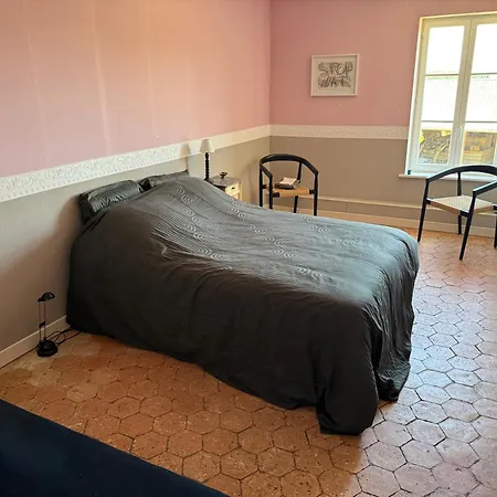 Ch Kingsize Avec Vue Sur Le Perche Bed and Breakfast Tourouvre au Perche