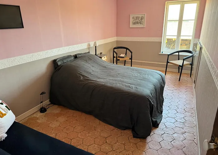 Ch Kingsize Avec Vue Sur Le Perche Bed & Breakfast Tourouvre au Perche