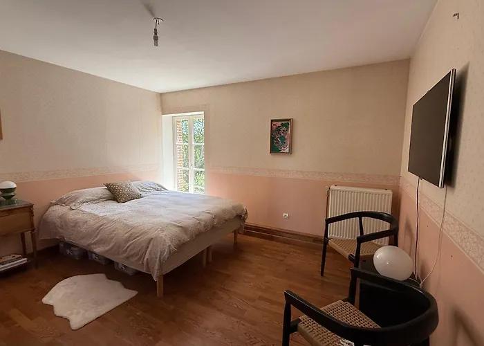 Ch Kingsize Avec Vue Sur Le Perche Bed & Breakfast *